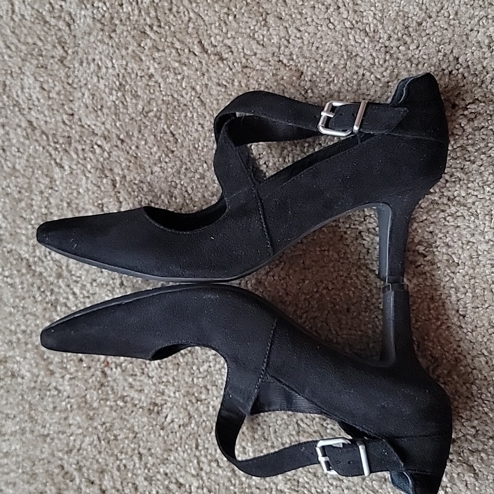 Rockport Women's Black Pumps - Picture 3 of 5